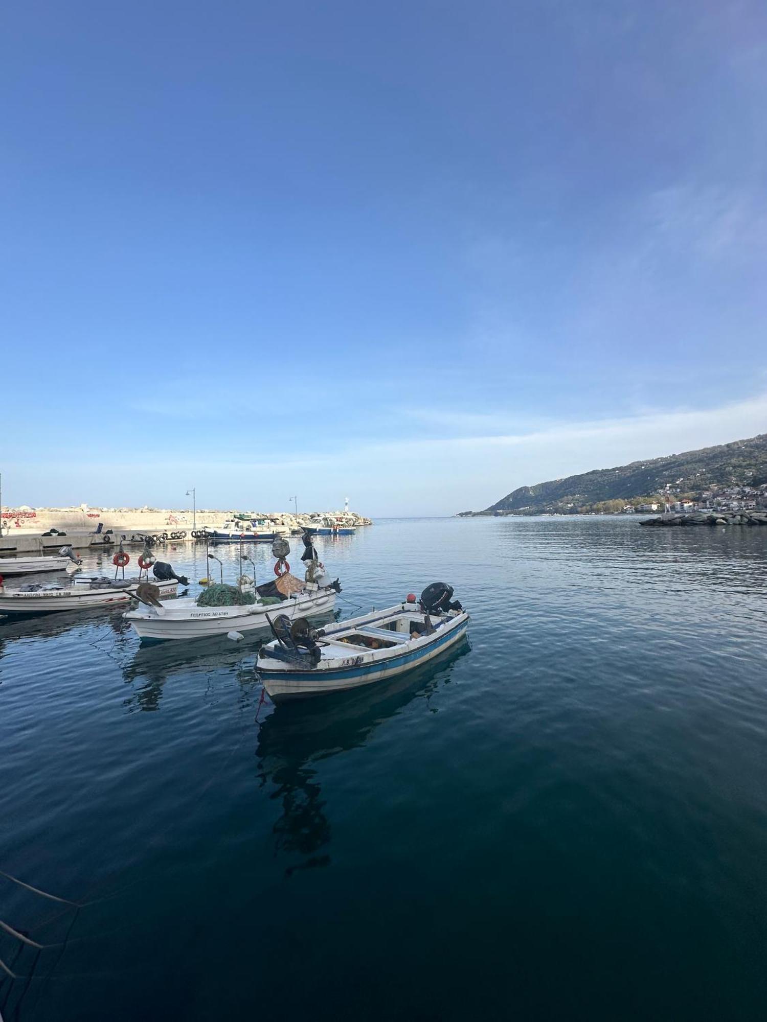 Amelia Beach Apartments Agios Ioannis  Экстерьер фото